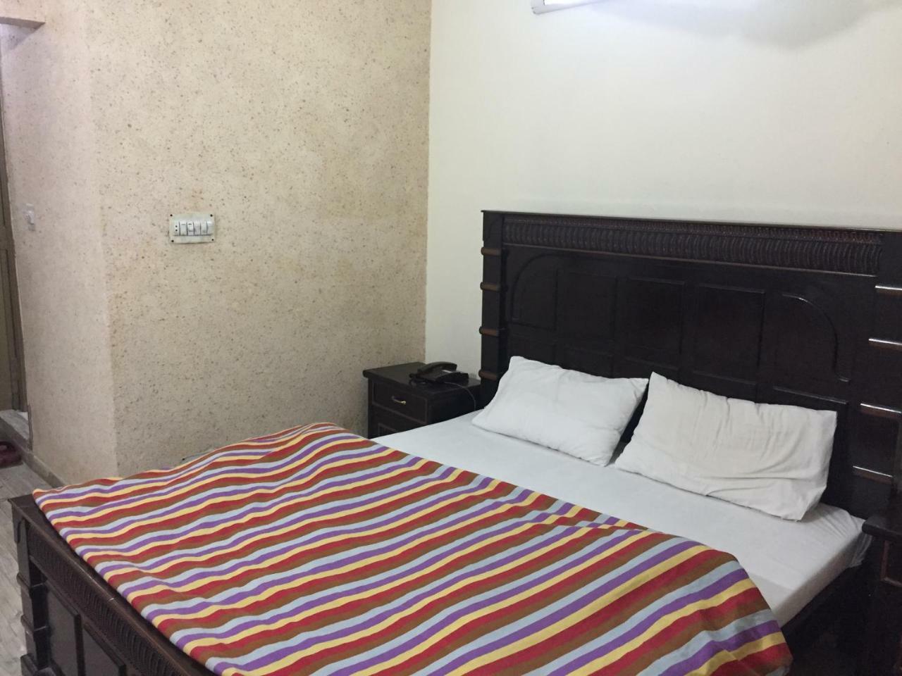 Hotel De Grand 라왈핀디 외부 사진